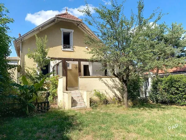 Maison 6 pièces 145 m²