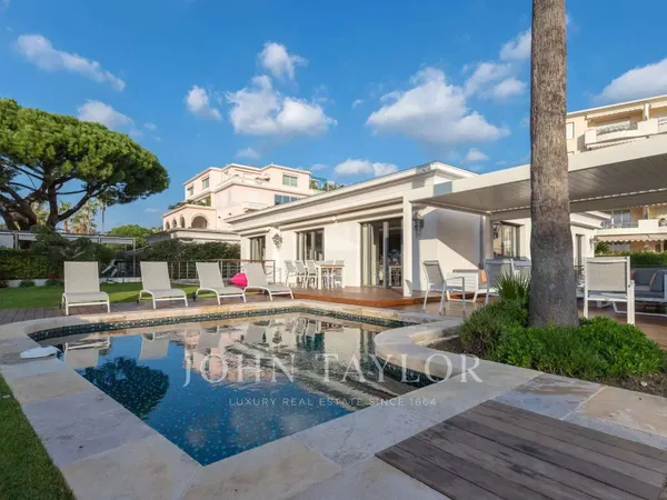 Propriété 340 m²