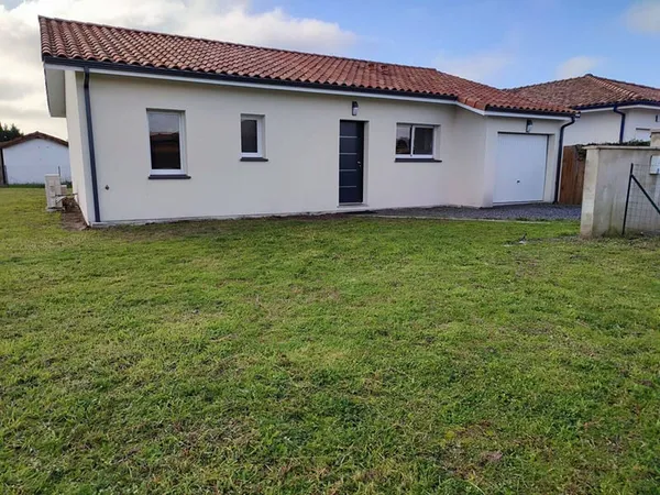 Maison de plain-pied 4 pièces 94 m²