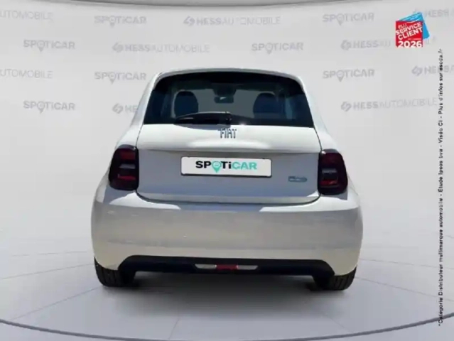 Fiat 500 e 95ch action — photo 7