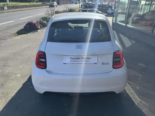Fiat 500 e 118ch my23 — photo 5