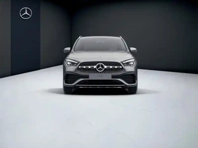 Mercedes Gla 200 d amg line — photo 8