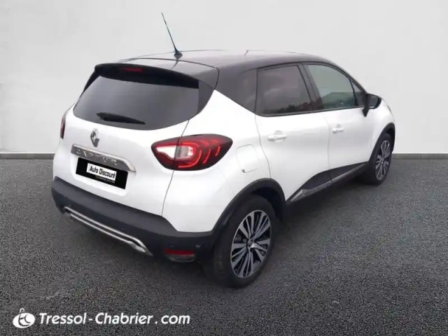 Renault Captur tce 150 fap edc initiale paris — photo 2