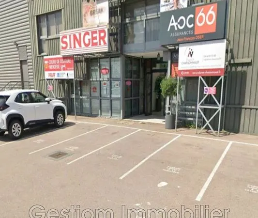 Local commercial 32 m² Cabestany