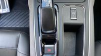 Citroen C5 Aircross Hybrid rechargeable 225ch Shine Pack ë-EAT8 — photo 16