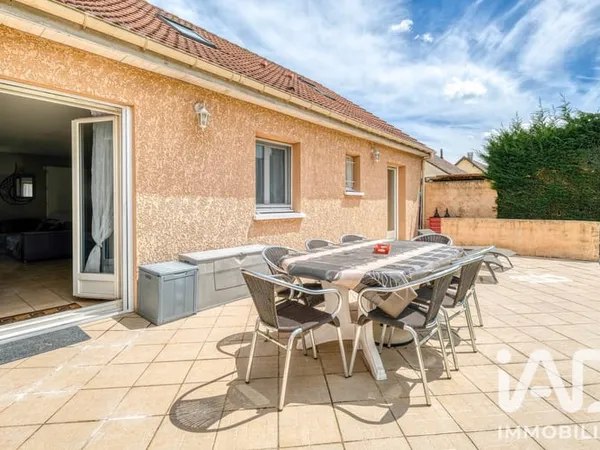 Maison 6 pièces 100 m²