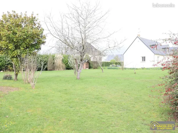 Terrain 895 m² Barenton