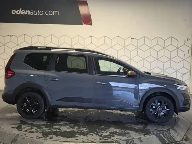 Dacia Jogger eco-g 100 7 places gsr2 — photo 5