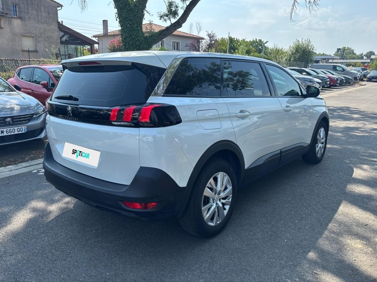 Peugeot 5008 puretech 130ch s&s bvm6 active — photo 3