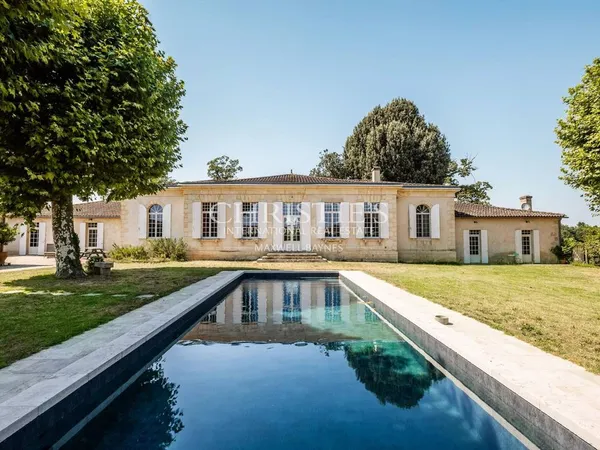 Maison de luxe 12 pièces 420 m²