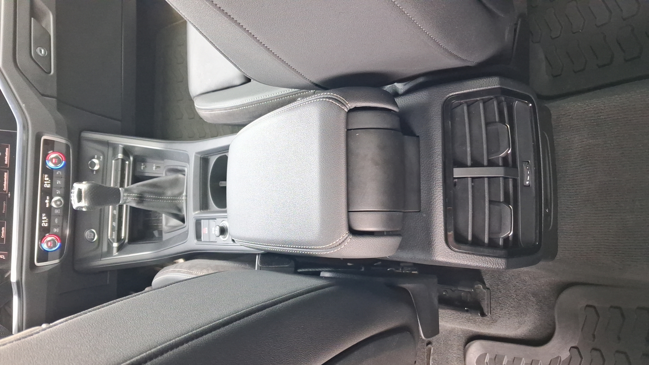 Audi Q3 35 TDI 150 ch Quattro — photo 23