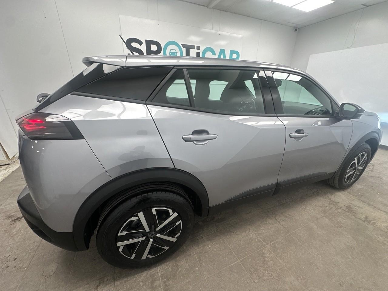 Peugeot 2008 hybrid 145 ch e-dcs6 style — photo 4