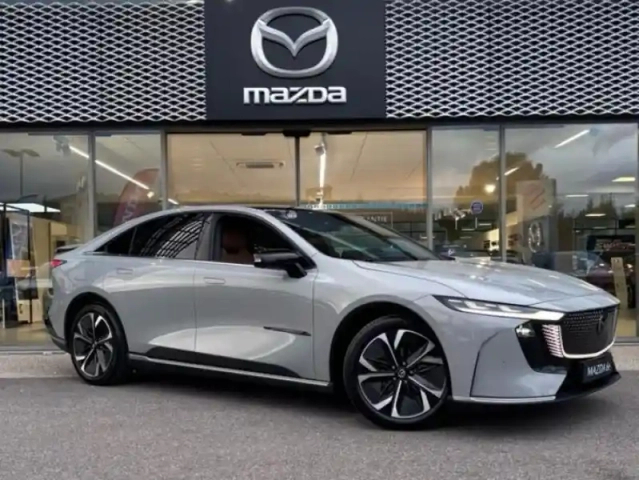 Mazda Mazda6 mazda 6 e ev 258ch 68,8 kwh takumi plus — photo 3