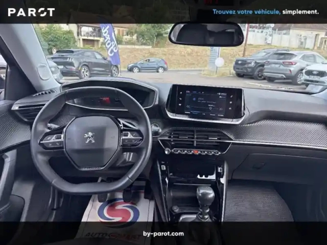Peugeot 2008 1.2 puretech 100ch s&amp;s allure pack — photo 3