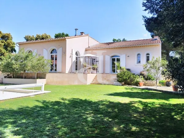 Maison 4 pièces 156 m²