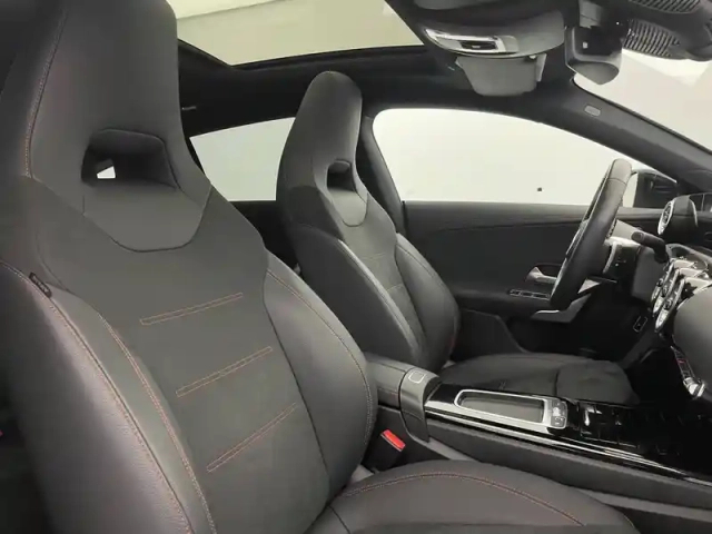 Mercedes Cla shooting brake 250 e hybrid eq 8g-dct — photo 29
