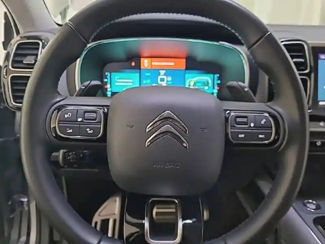Citroën C5 Aircross hybride rechargeable 225 s&amp;s e-eat8 — photo 9