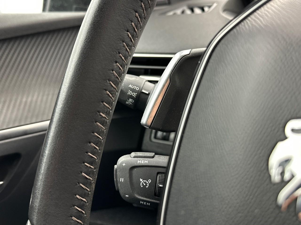 Peugeot 3008 puretech 130ch s&s eat8 active pack — photo 19