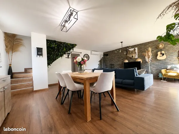 4 pièces · 101 m² · Cuges​-​les​-​Pins 13780