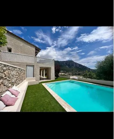 Maison t4 176 m2 + piscine