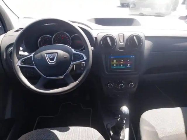Dacia Lodgy tce 100 fap 7 places — photo 10