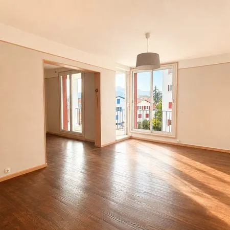 Appartement 4 pièces 73 m²