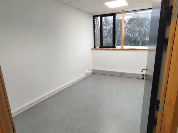 Bureau - 10.70m2 - Lisieux