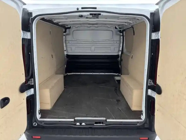 Renault Trafic fgn l1h1 2800 kg blue dci 110 — photo 27