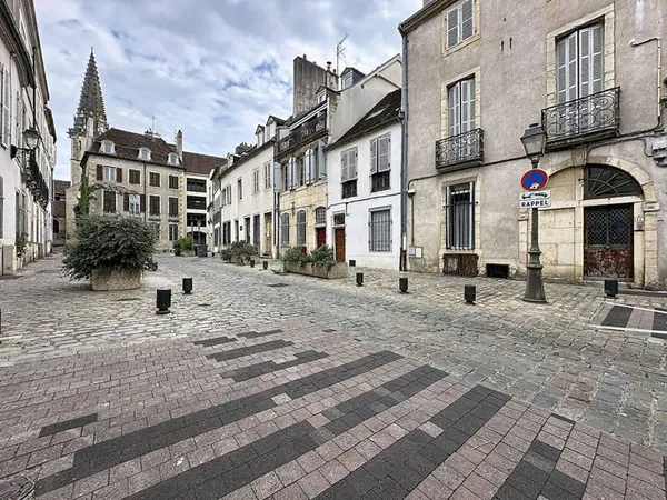 Appartement 1 pièce 45 m²