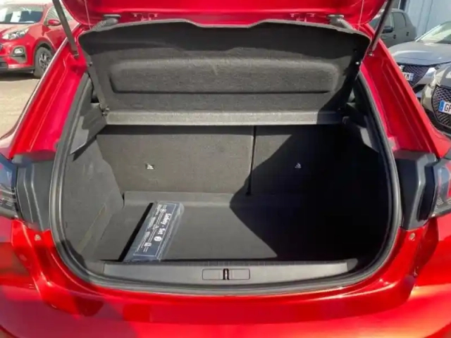 Peugeot 208 1.2 puretech 100ch s&amp;s allure eat8 — photo 6