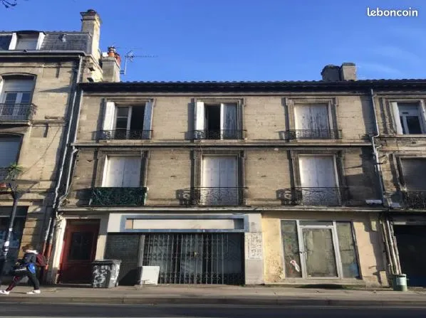 IMMEUBLE MIXTE À RÉHABILITER — Bordeaux Marne-Yser