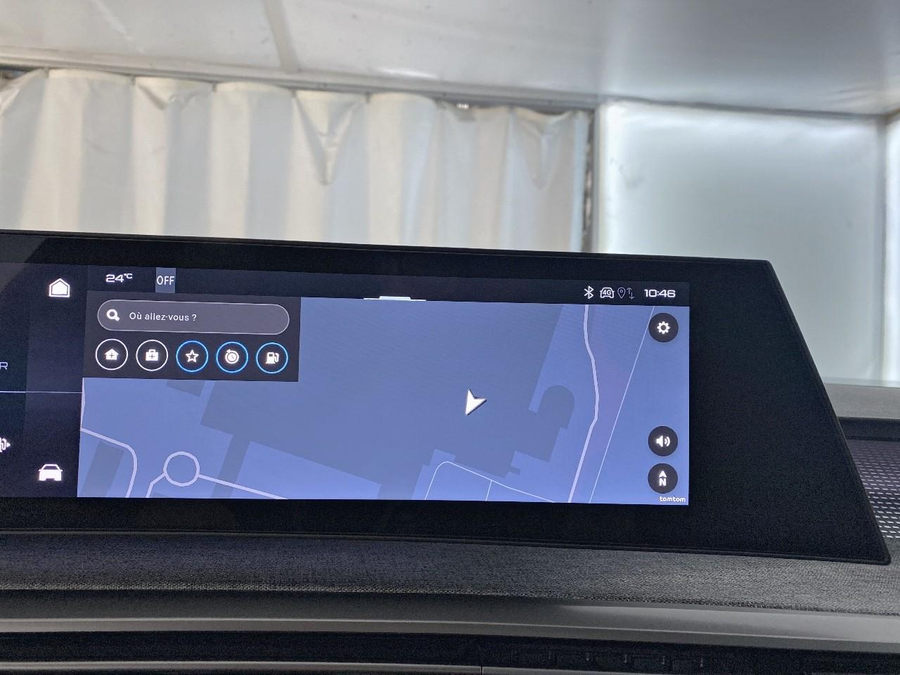 Peugeot 3008 hybrid 145 e-dcs6 gt — photo 14