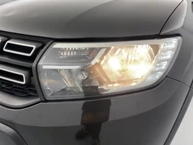 Dacia Sandero tce 90 — photo 16