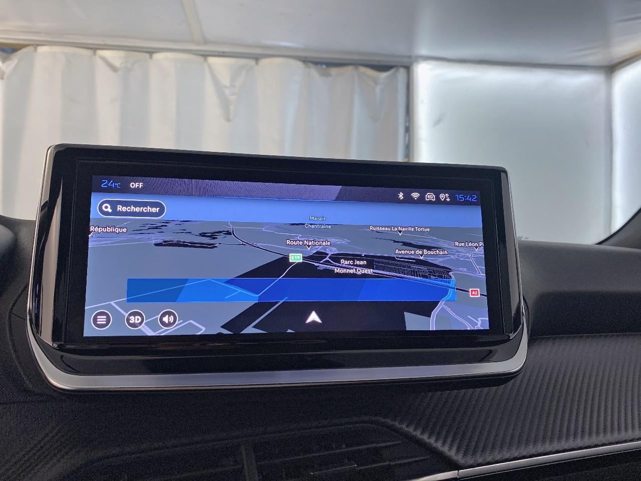 Peugeot 2008 hybrid 145 ch e-dcs6 allure — photo 14
