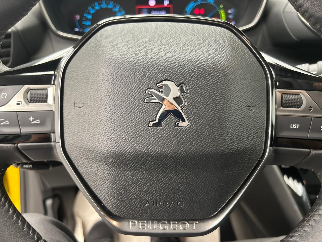 Peugeot 208 electrique 50 kwh 136ch allure — photo 25