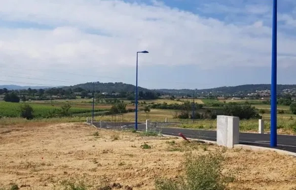 Terrain 500 m²