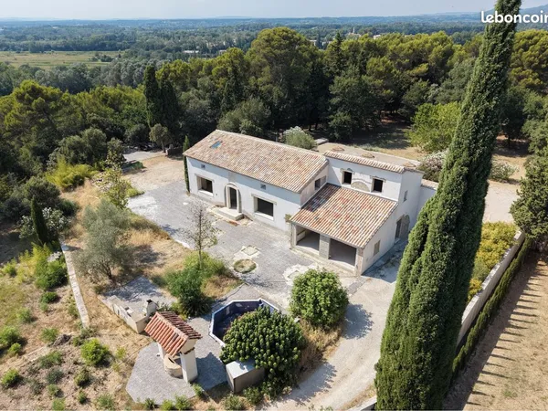 Mas provençal à rénover