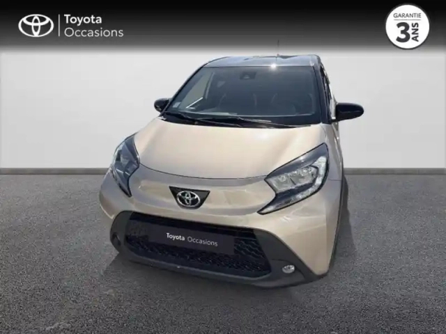 Toyota Aygo x 1.0 vvt-i 72ch design s-cvt my23 — photo 20