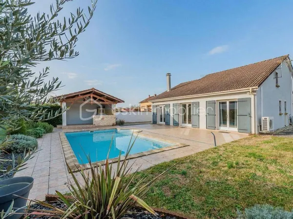 Maison 5 pièces 146 m²
