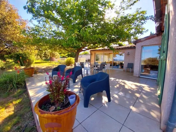 Propriété Garrigues proche Montpellier - 2608m²