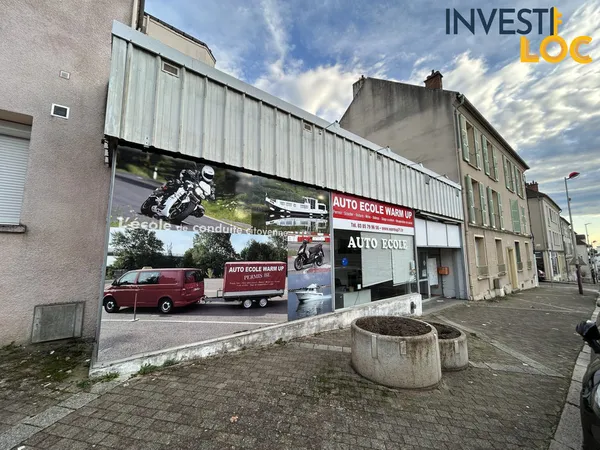 Local commercial - 167 m²