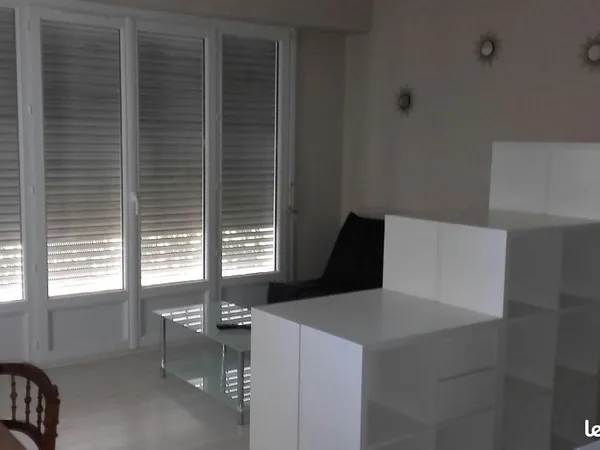 PAU - Studio meublé 30 m² - Quartier du Foirail - Étudiant - 450