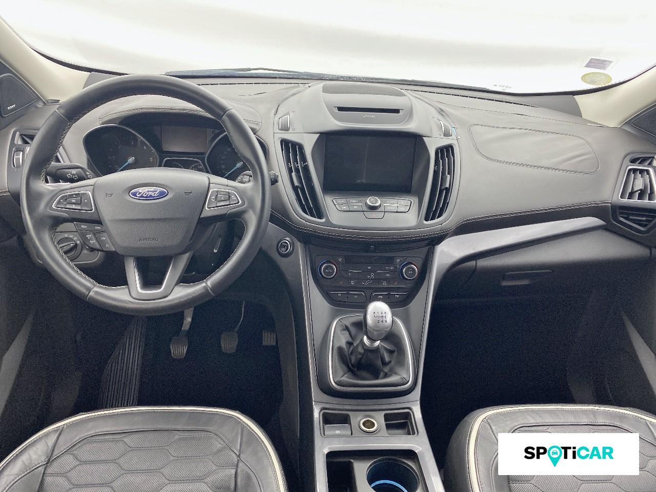 Ford Kuga 2.0 tdci 150ch stop&start vignale 4x2 euro6.2 — photo 8