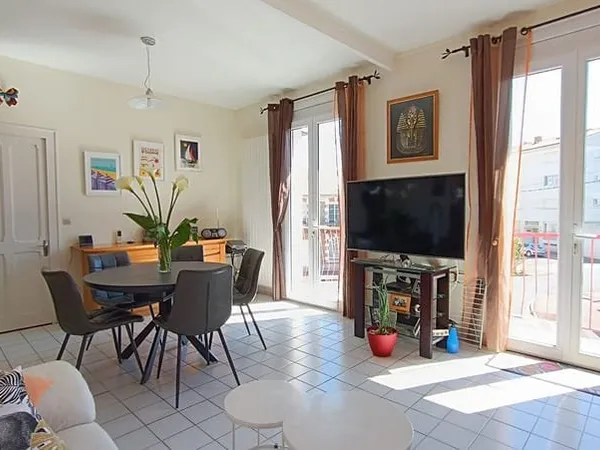 LES SABLES D'OLONNE - LES PRESIDENTS - APPARTEMENT - 117 M²