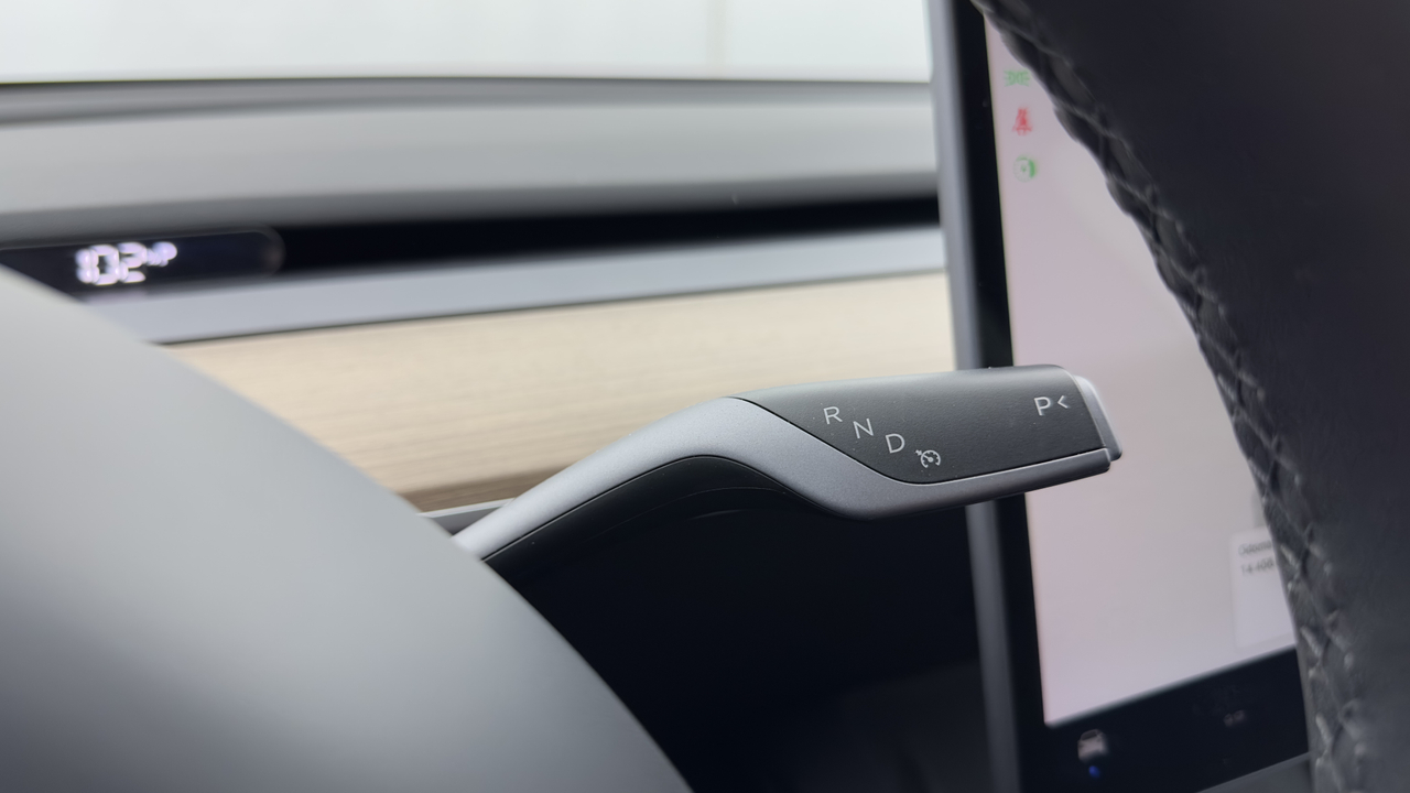 Tesla MODEL Y Performance Dual Motor AWD — photo 18