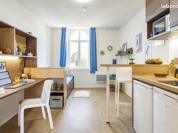 Studio 1 pièce 16 m²