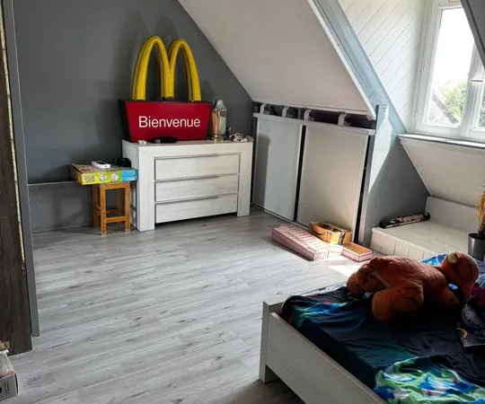 Chambre de 15m2 à louer sur Messas