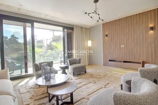 Appartement 3 pièces 169 m²