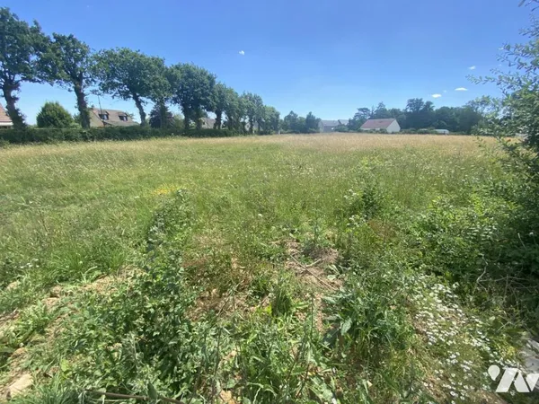 Terrain 799 m²