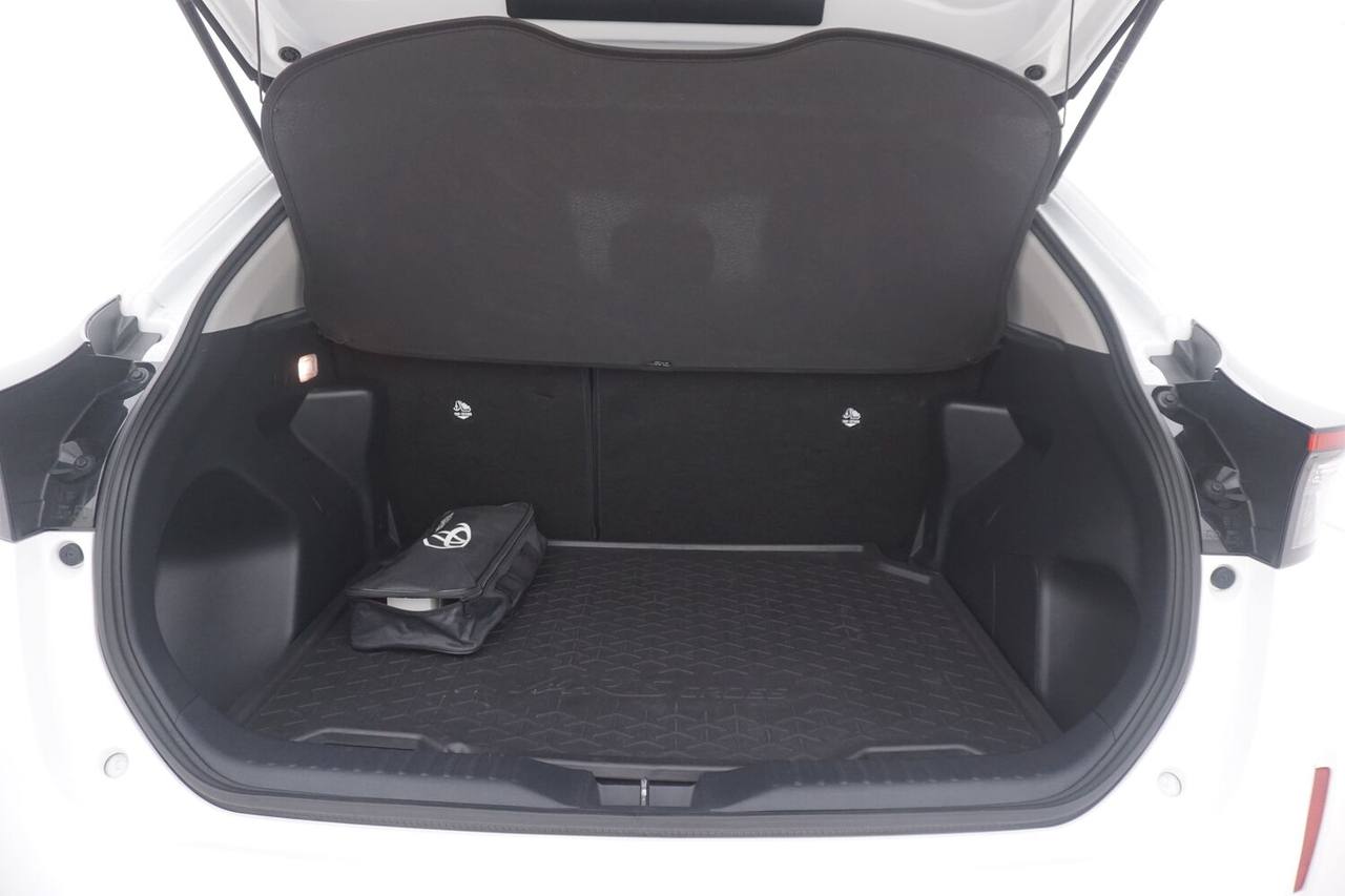 Toyota Yaris Cross — photo 16